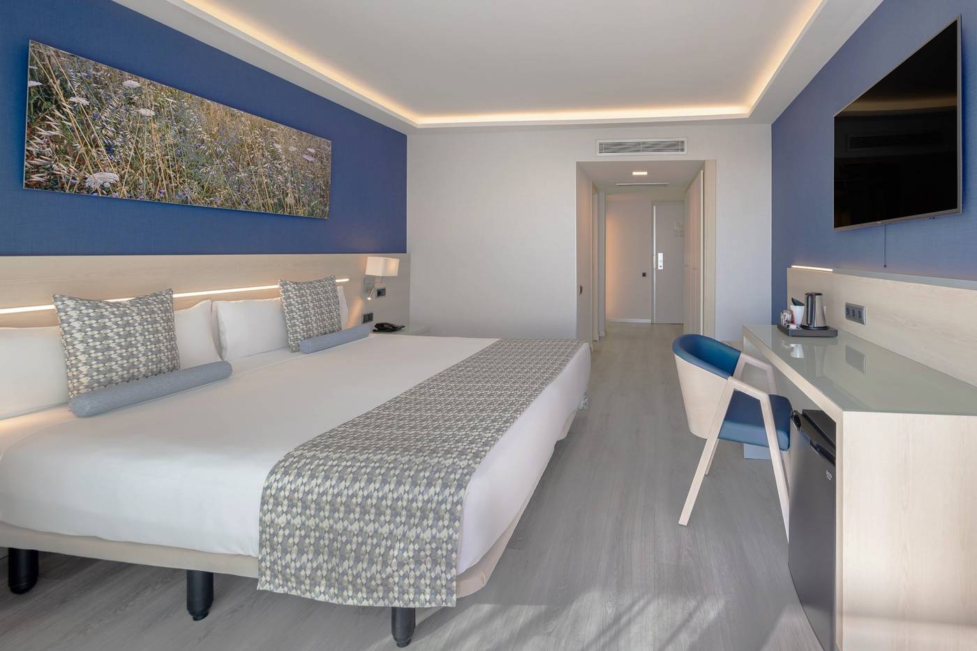 Calipolis-Hotel-Room-36