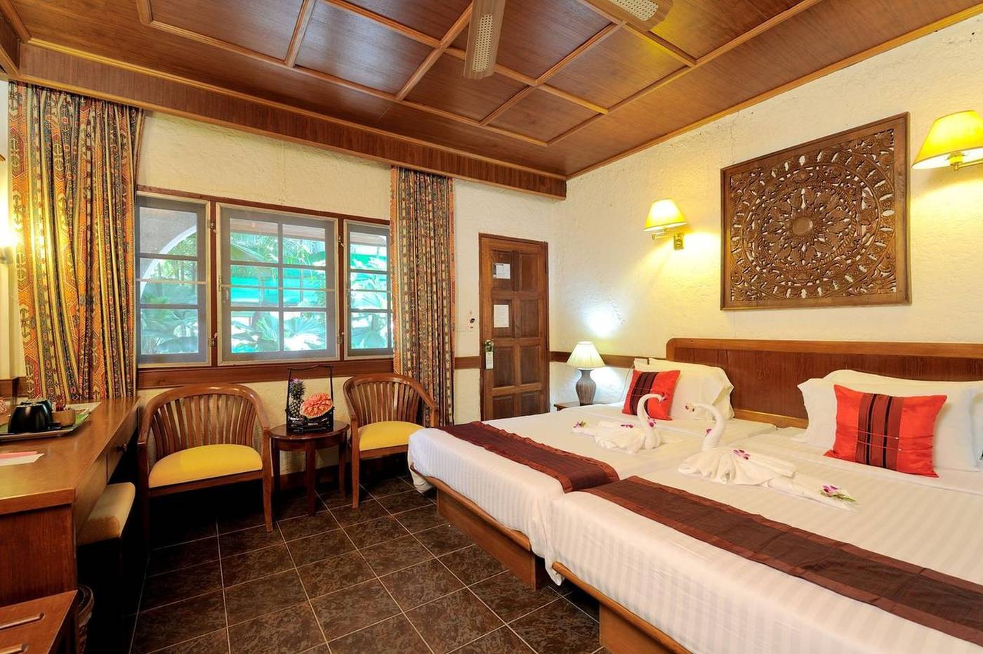 Tropica-Bungalow-Hotel-Room-33