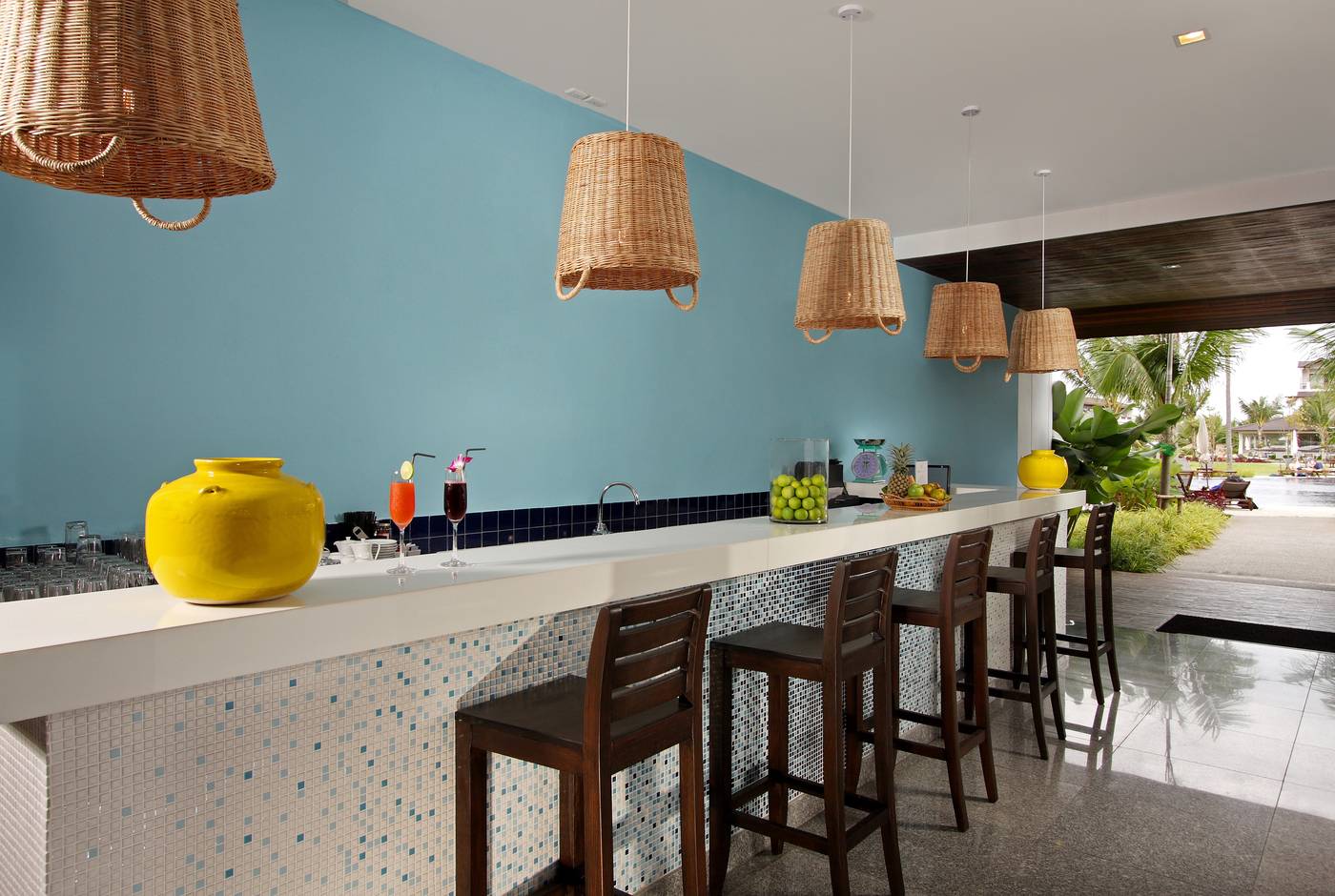 Kamala-Beach-Hotel---Resort-Bar-44