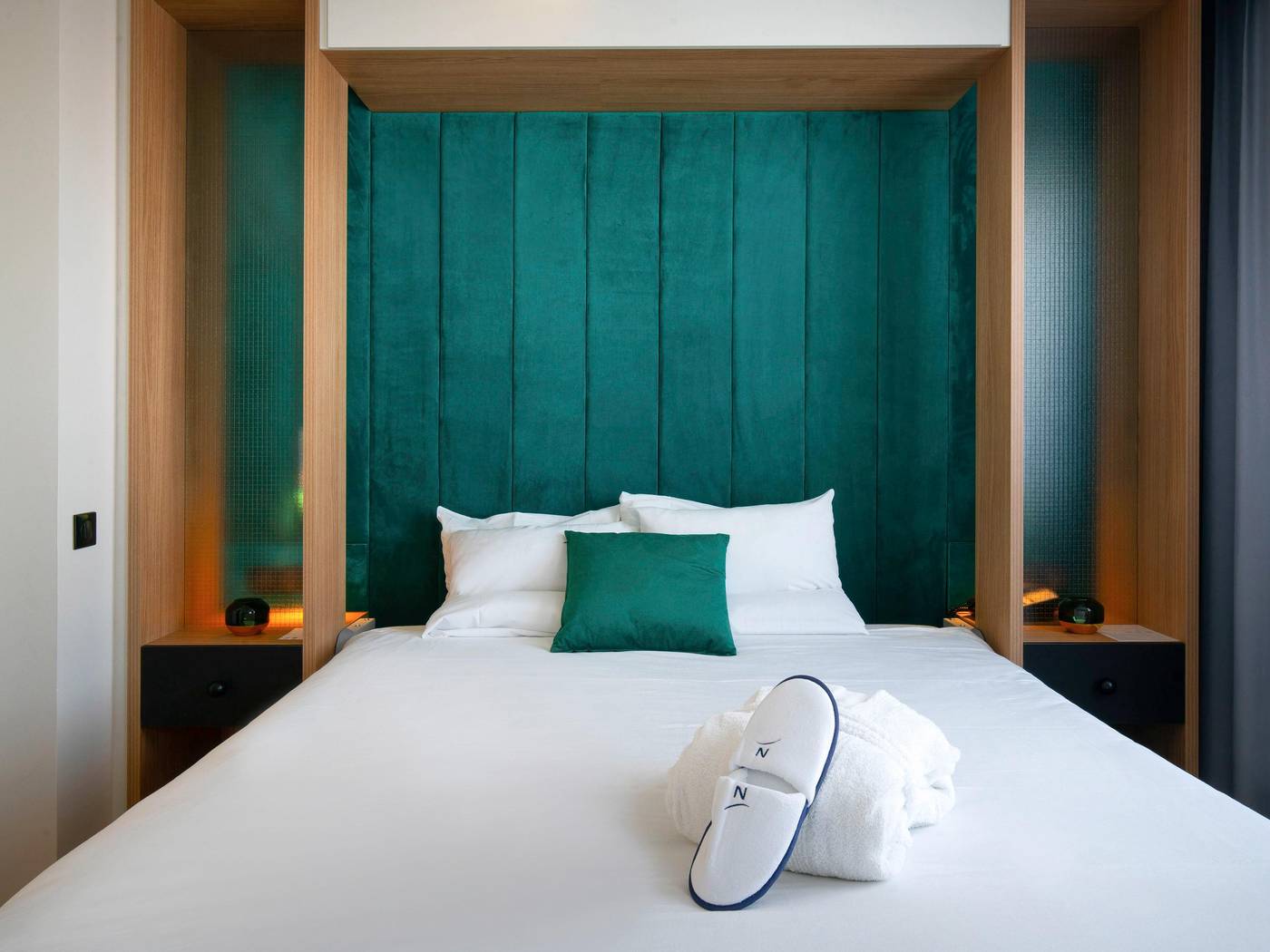 Novotel-Paris-Centre-Gare-Montparnasse-Room-40