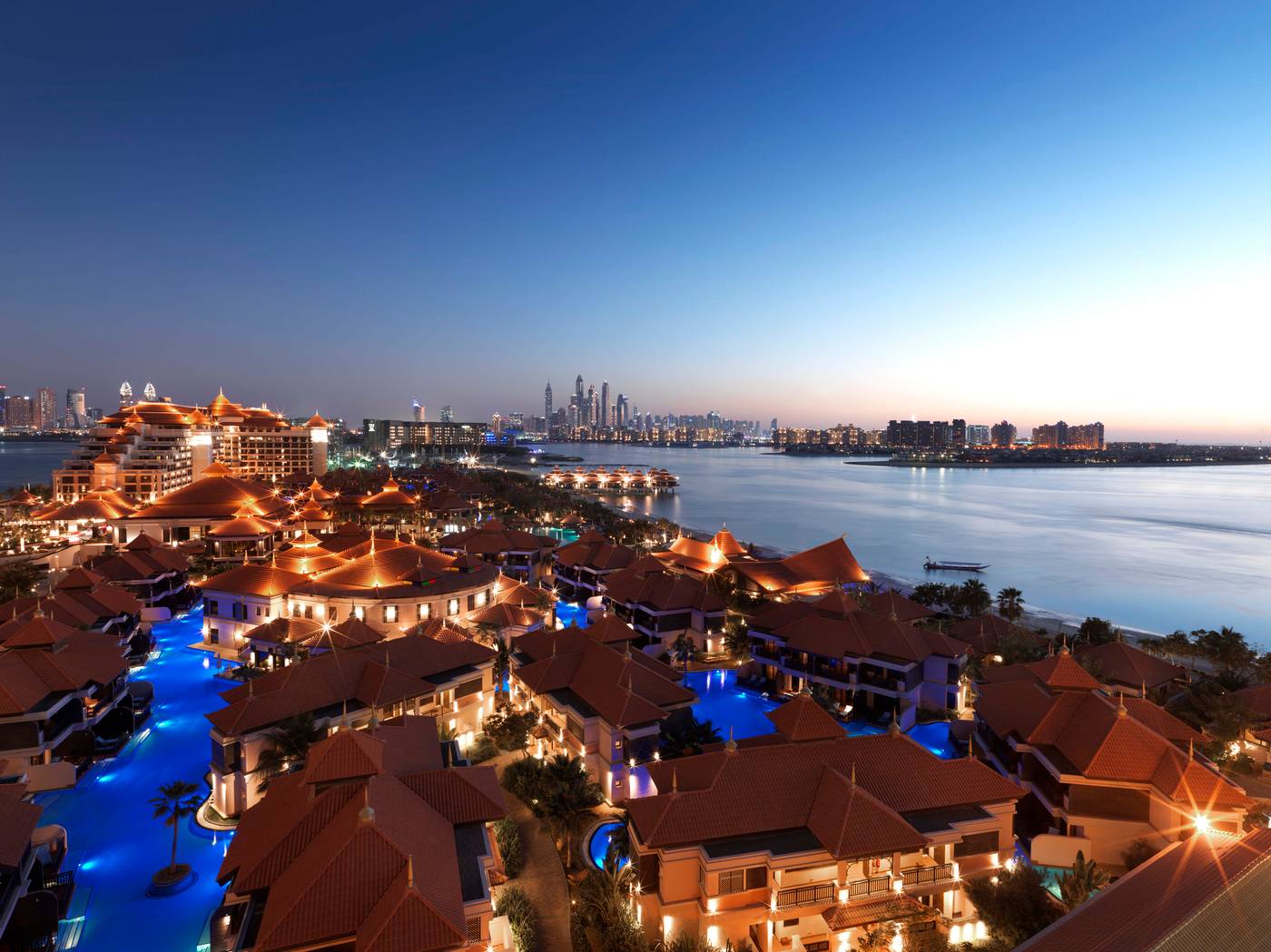 Anantara-The-Palm-Dubai-Resort-General-view-18
