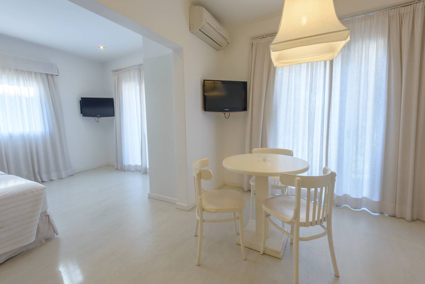 Amazonia-Estoril-Hotel-Room-28