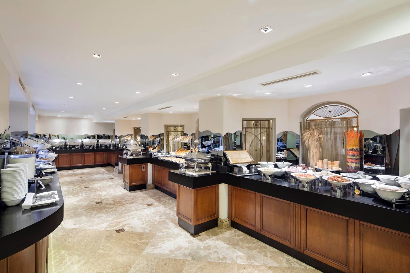 Crowne-Plaza-Istanbul---Old-City-Restaurant-48