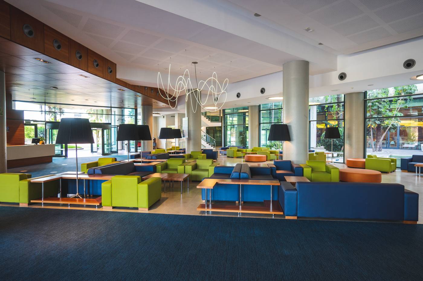 Deloix-Aqua-Center-Hotel-Lobby-57