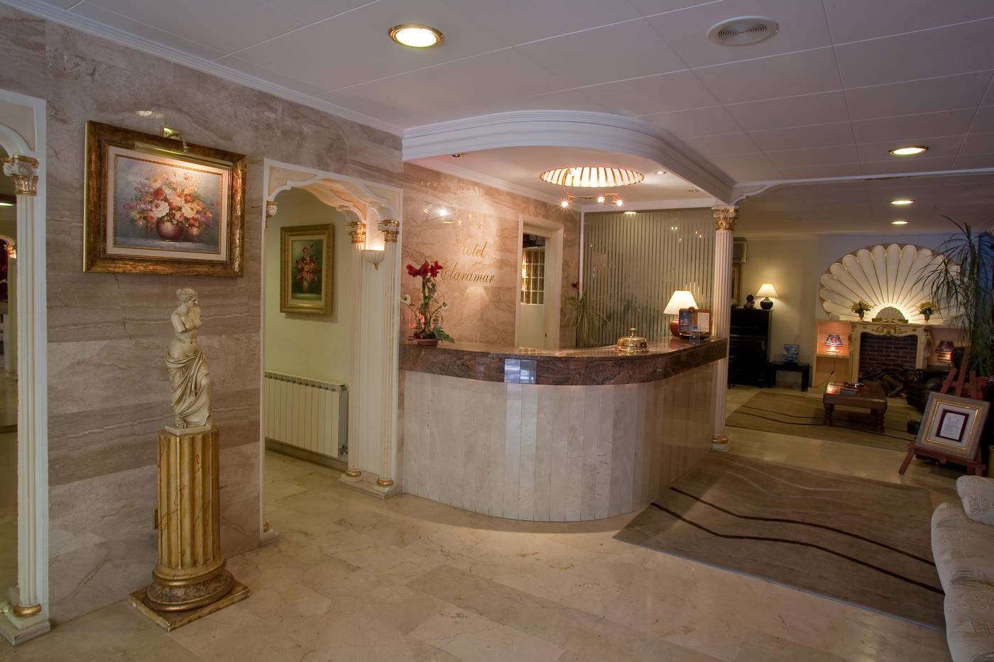 Claramar-Lobby-28