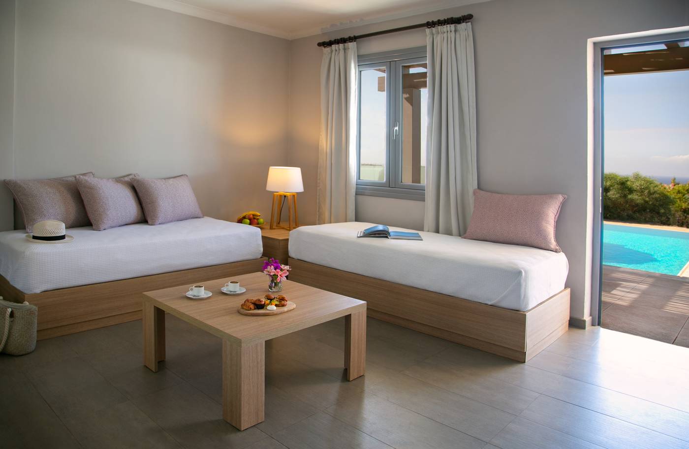 Louis-St-Elias-Resort---Waterpark-Room-46