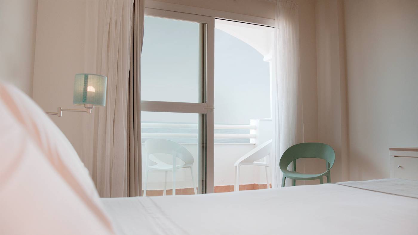 Hotel-Monterrey-Costa-Room-20