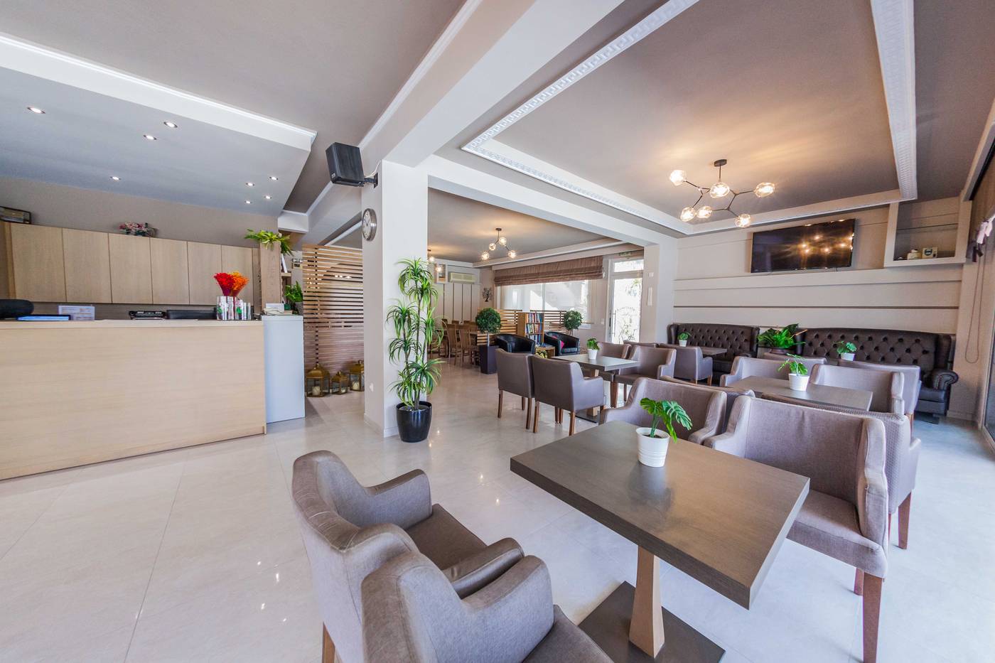 Sarantis-Hotel-General-view-25