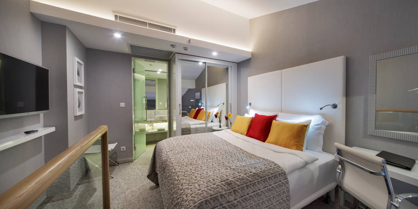 The-Sense-De-Luxe-Hotel-Room-19