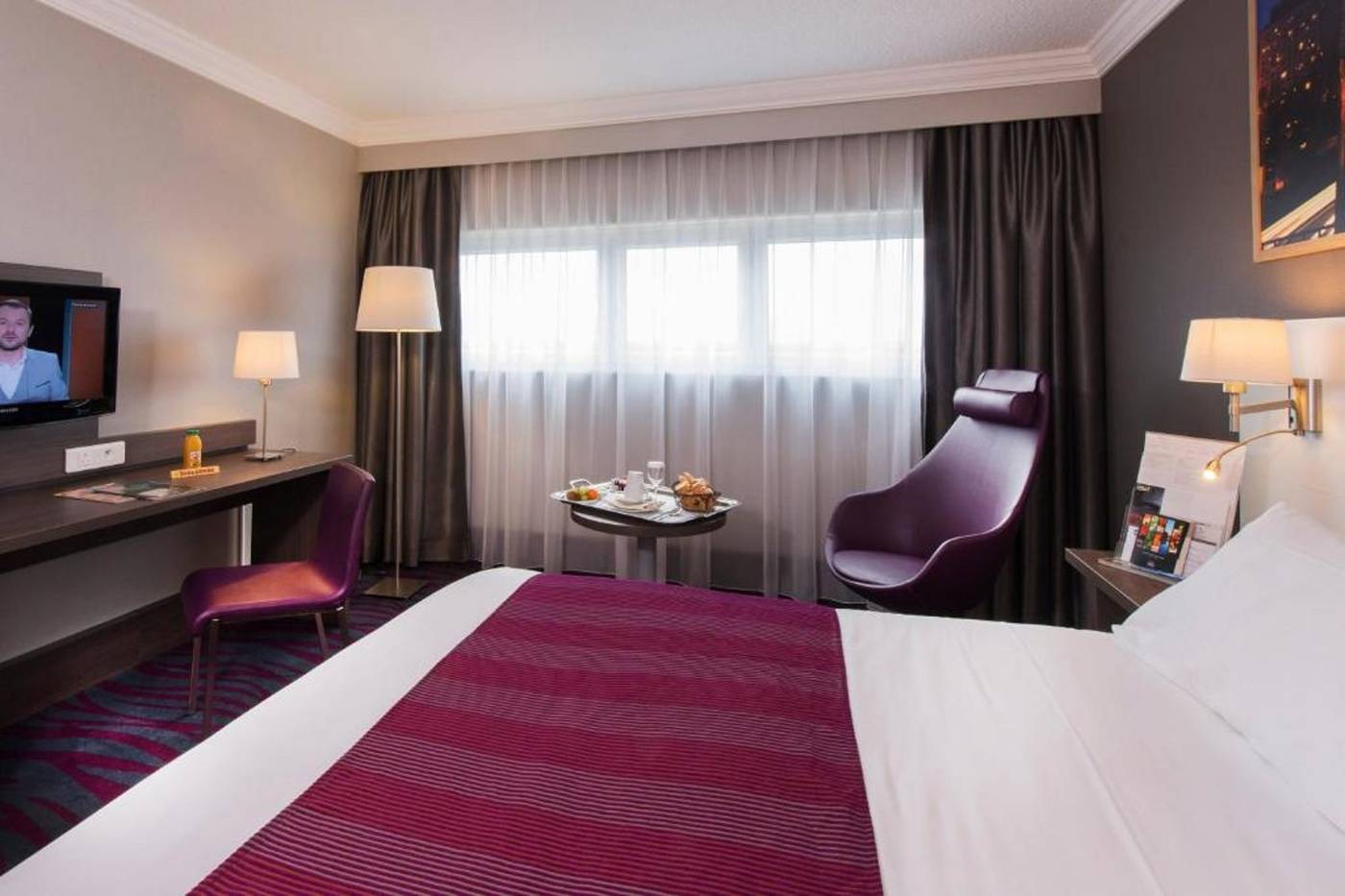 Best-Western-Plus-Paris-Orly-Airport-Room-18