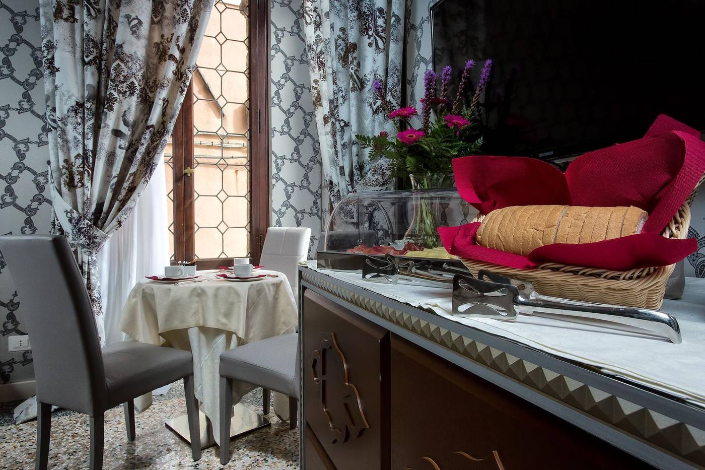 Hotel-C---Nobile-Corner-Restaurant-2