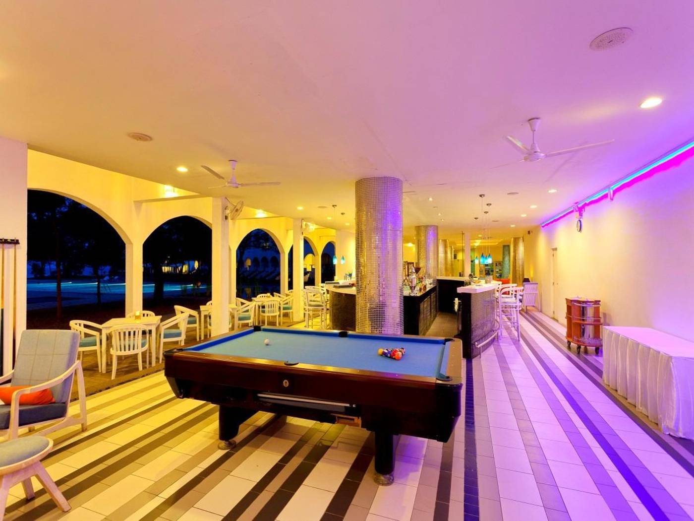 Trinco Blu By Cinnamon-Sri Lanka-TRINCOMALEE-Lobby-10