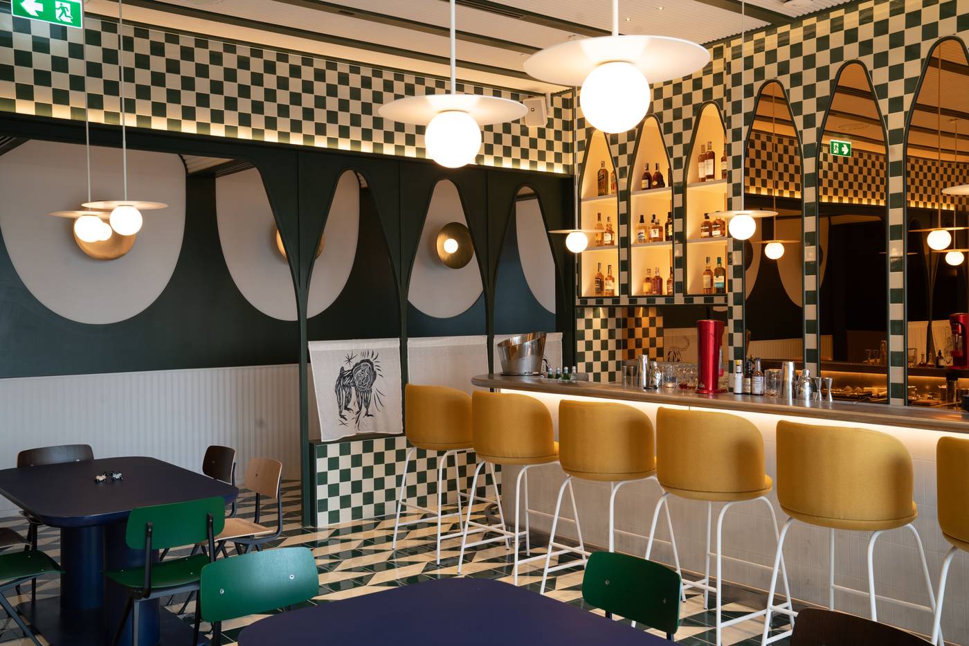 The-Standard--Bangkok-Mahanakhon-Restaurant-12