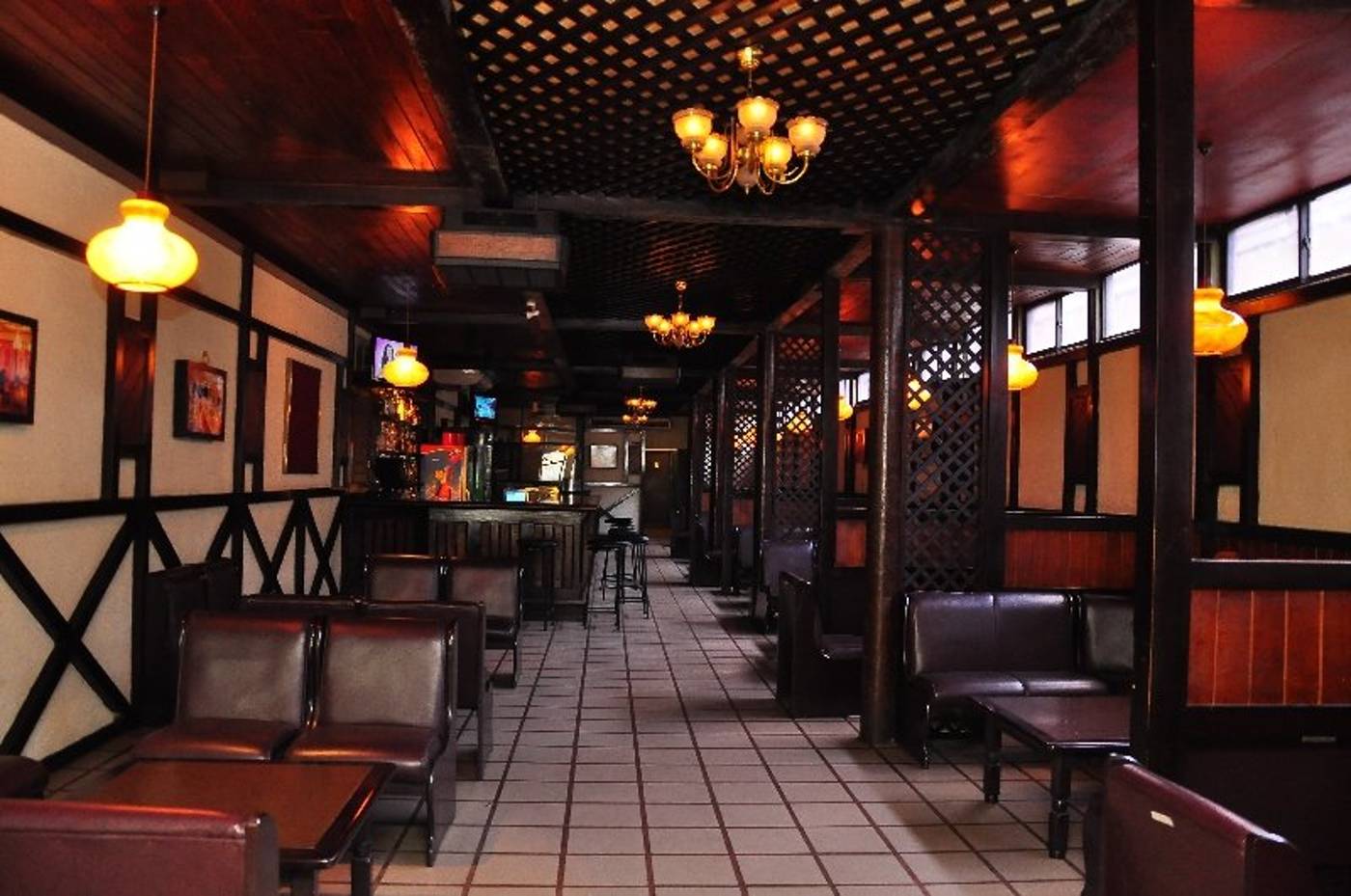 Hotel-Sapphire-Colombo-Bar-5