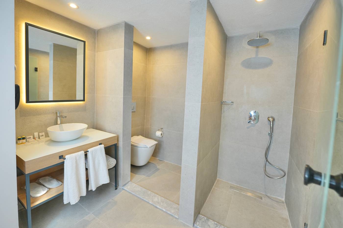Aylin Hotel
