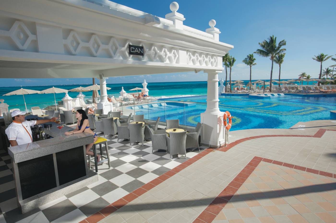 Riu-Palace-Las-Americas-All-Inclusive-Bar-29