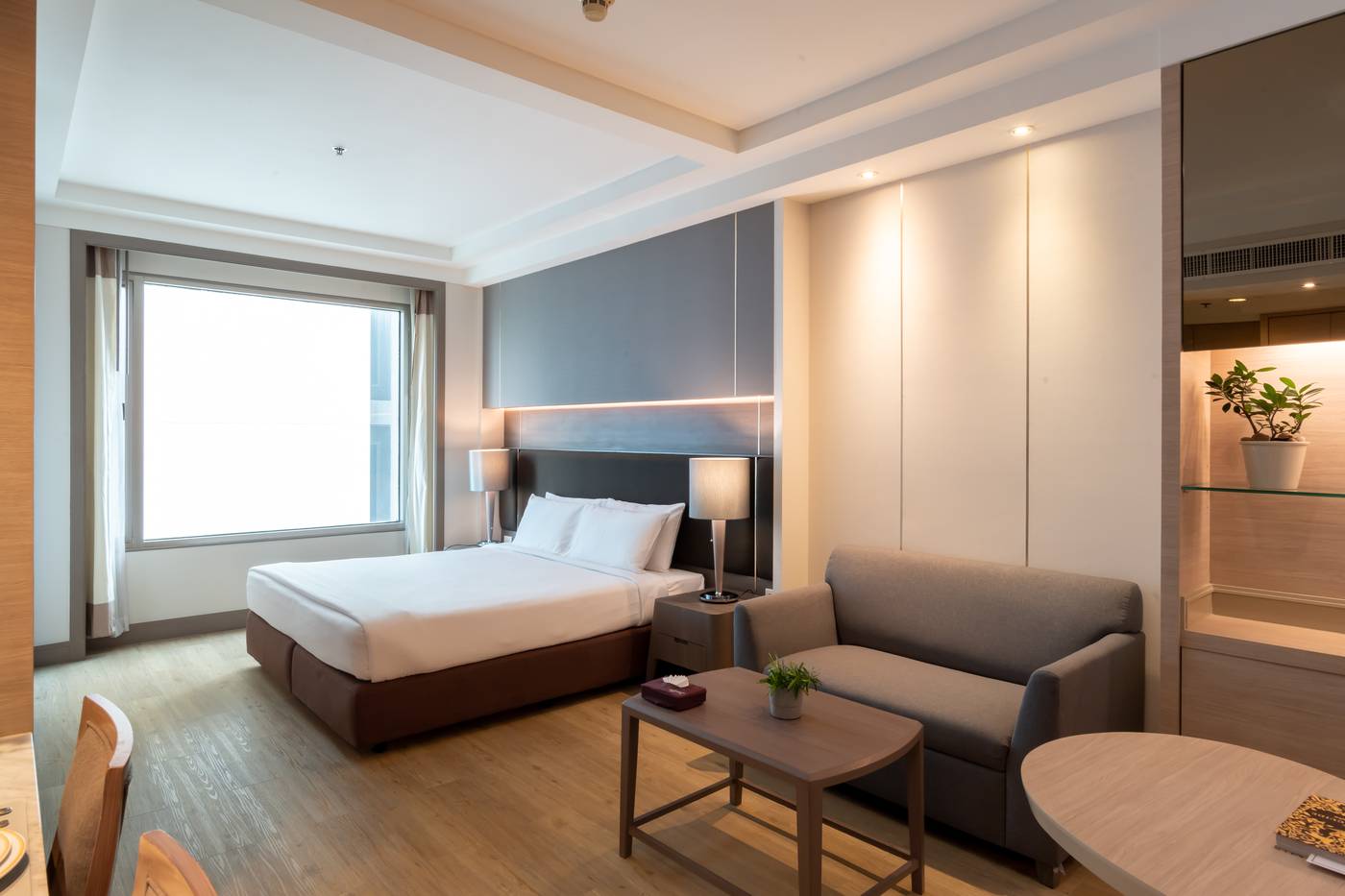 Jasmine-City-Hotel-Room-24