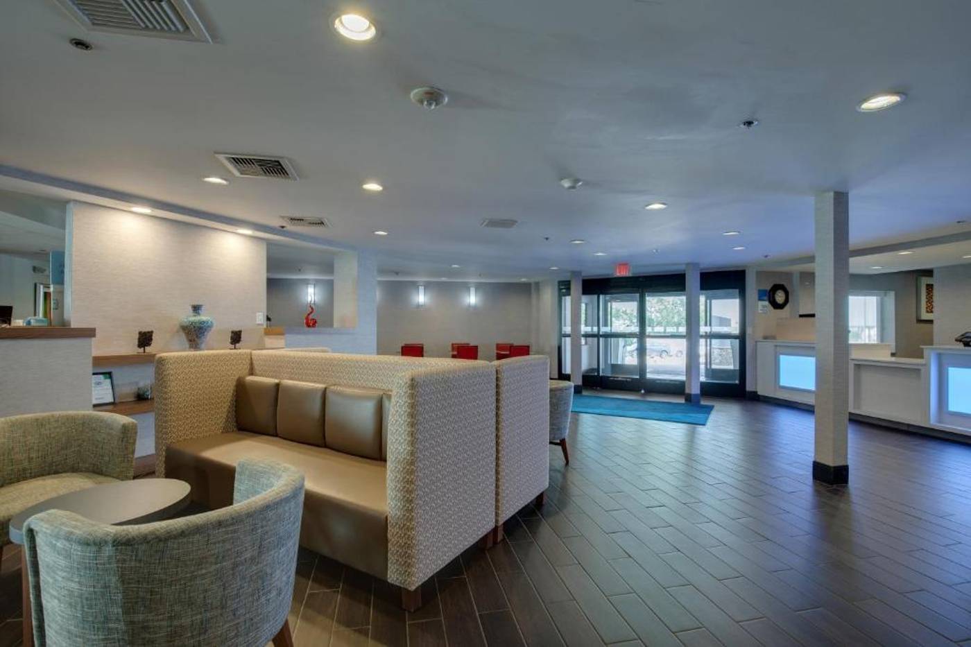 Holiday Inn Express Nashville W I40 / Whitebridge-United States-NASHVILLE-Lobby-5