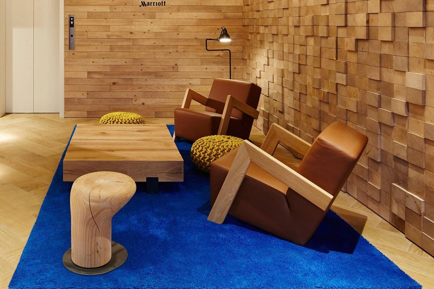 Residence-Inn-Amsterdam-Houthavens-Lobby-40