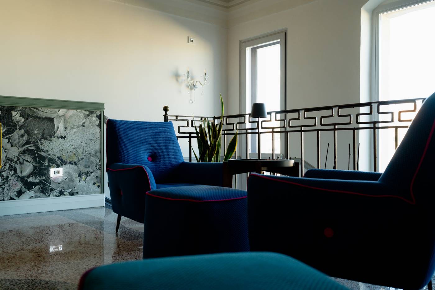 Lo Stemma Luxury Boutique Hotel-Italy-Matera-Lobby-6