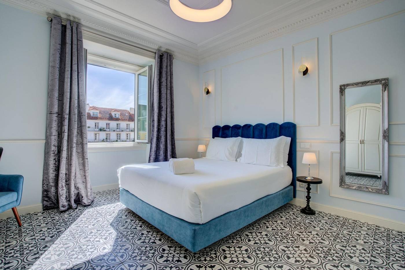 Solar-Dos-Poetas-Room-63