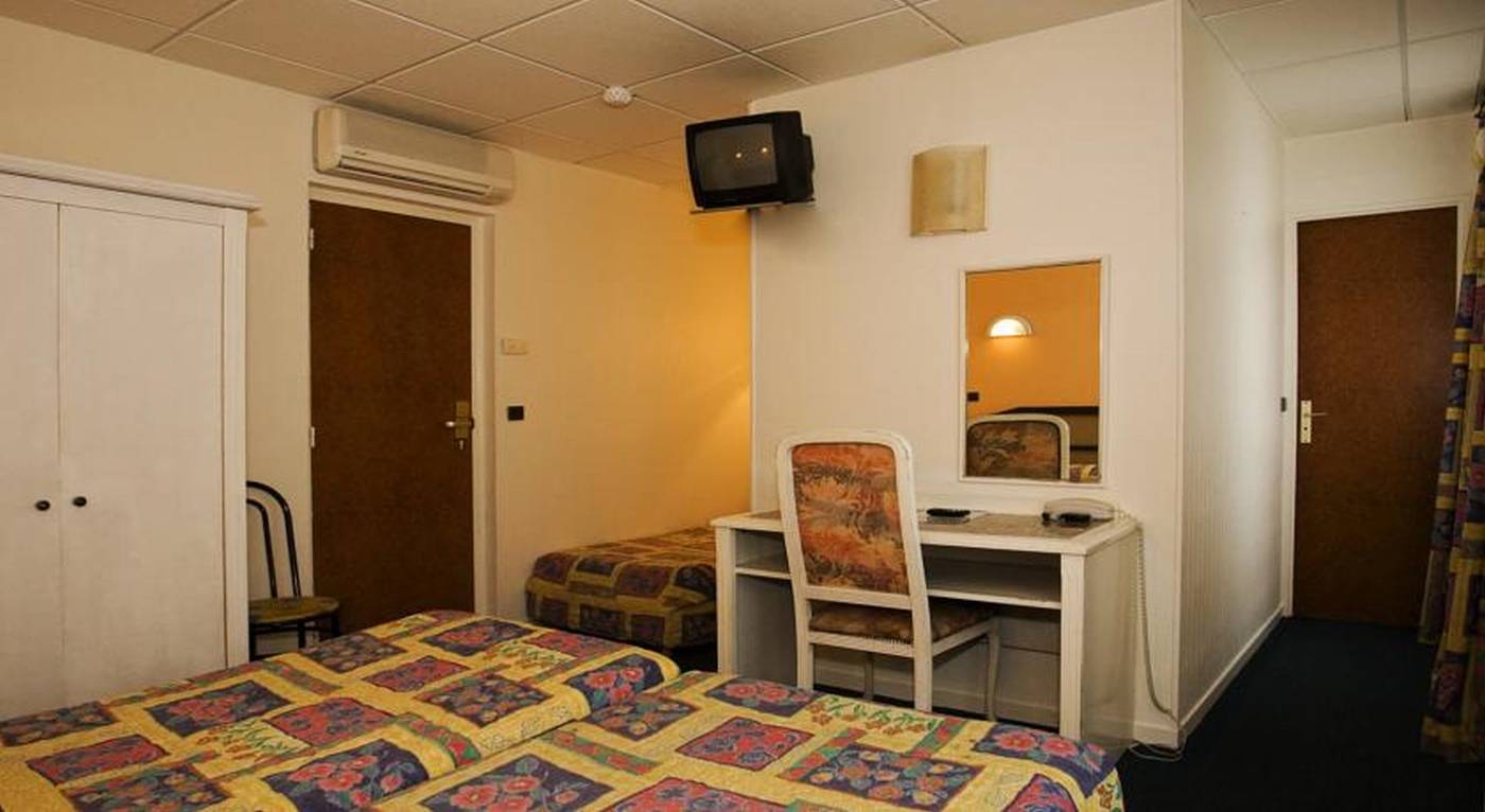 ibis-Styles-Paris-Batignolles-Room-44