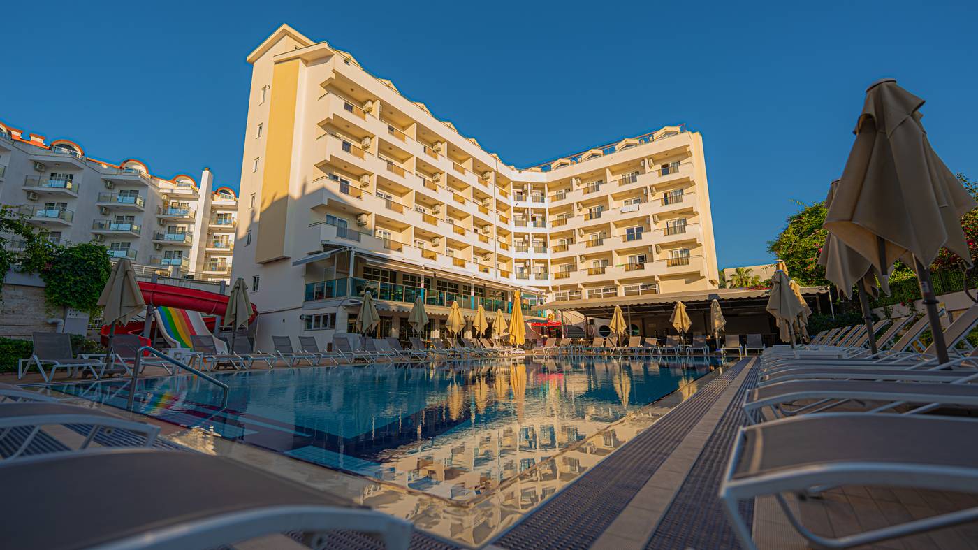 Prestige Garden Hotel