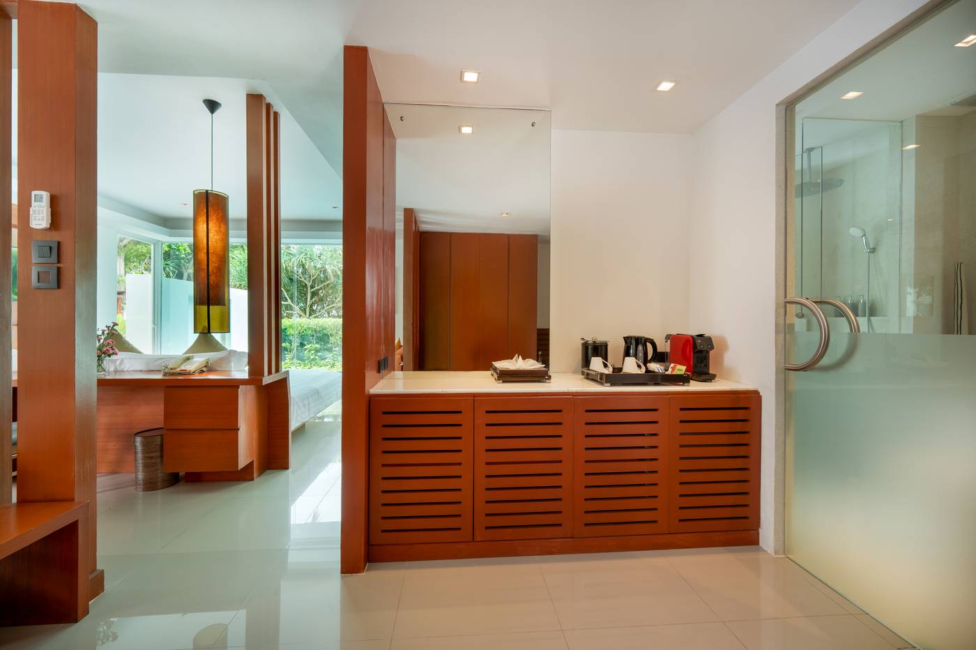 La-Flora-Resort-and-Spa-Patong-Room-41