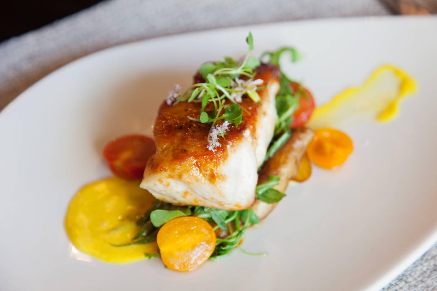 Hotel-Indigo-Los-Angeles-Downtown-Restaurant-36