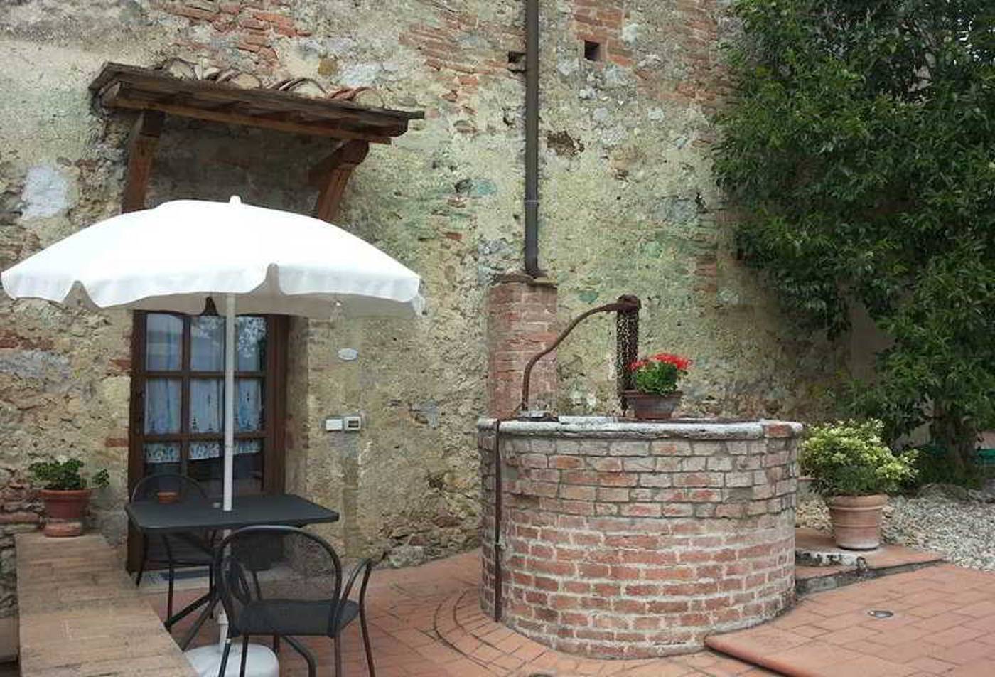 Fullino Nero Rta-Italy-SIENA-General view-8