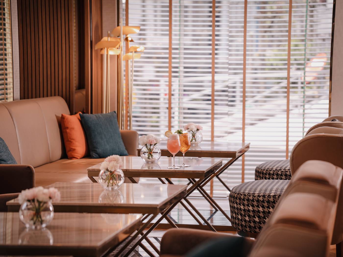 Aira-Hotel-Bangkok-Restaurant-22