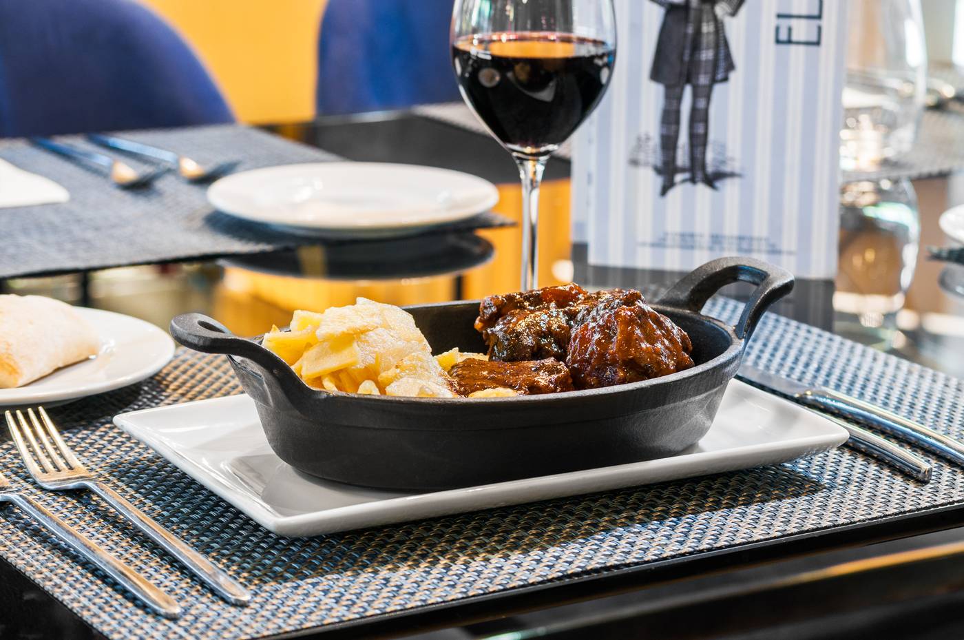 Exe-Madrid-Norte-Restaurant-47