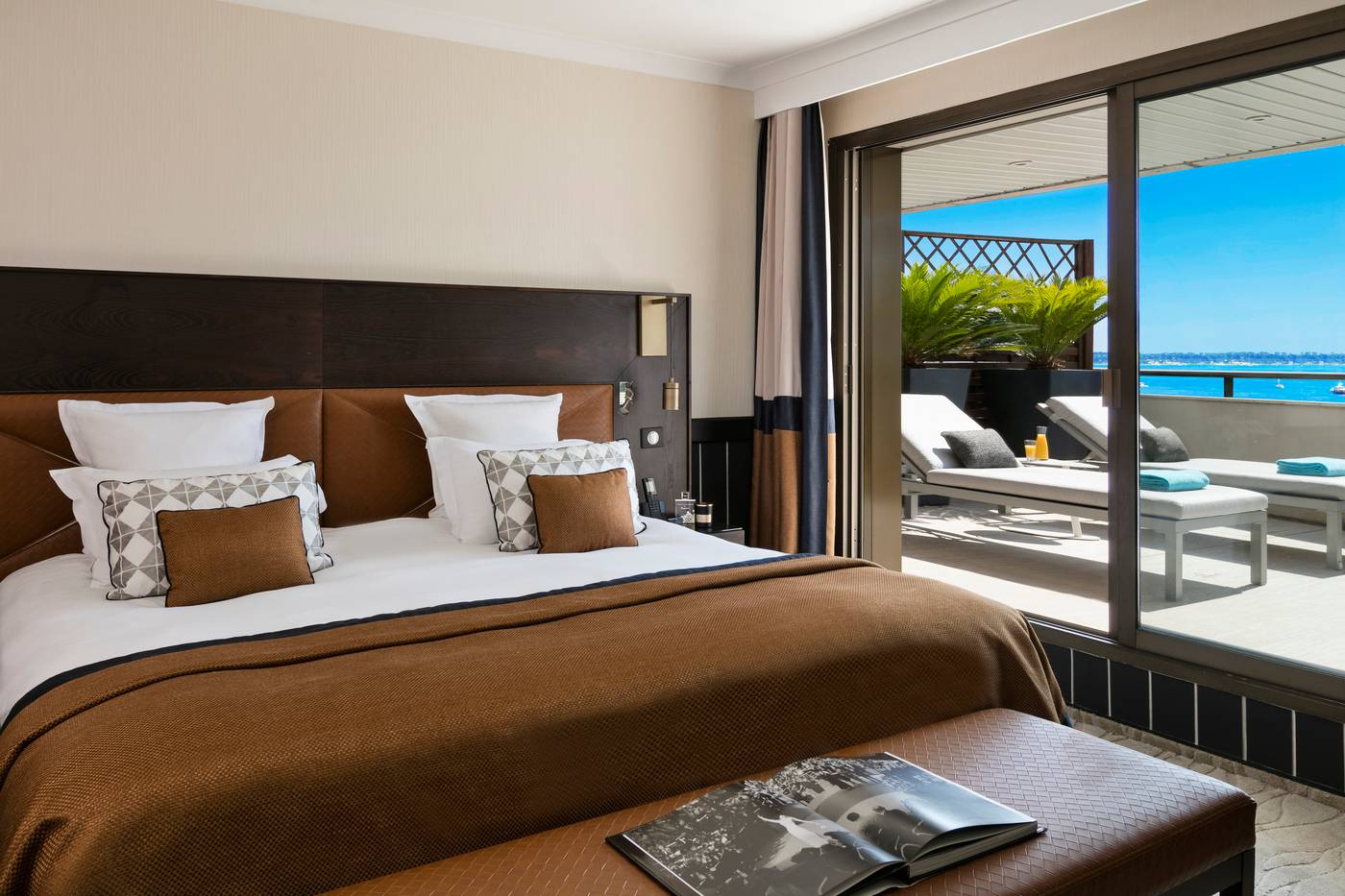 Hotel-Barriere-Le-Gray-d-Albion-Room-67