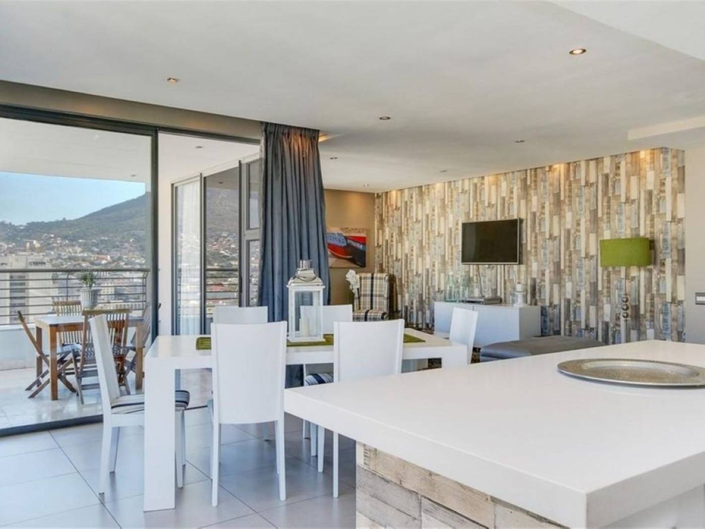 Mandela-Rhodes-Place-Hotel---Spa-Room-56