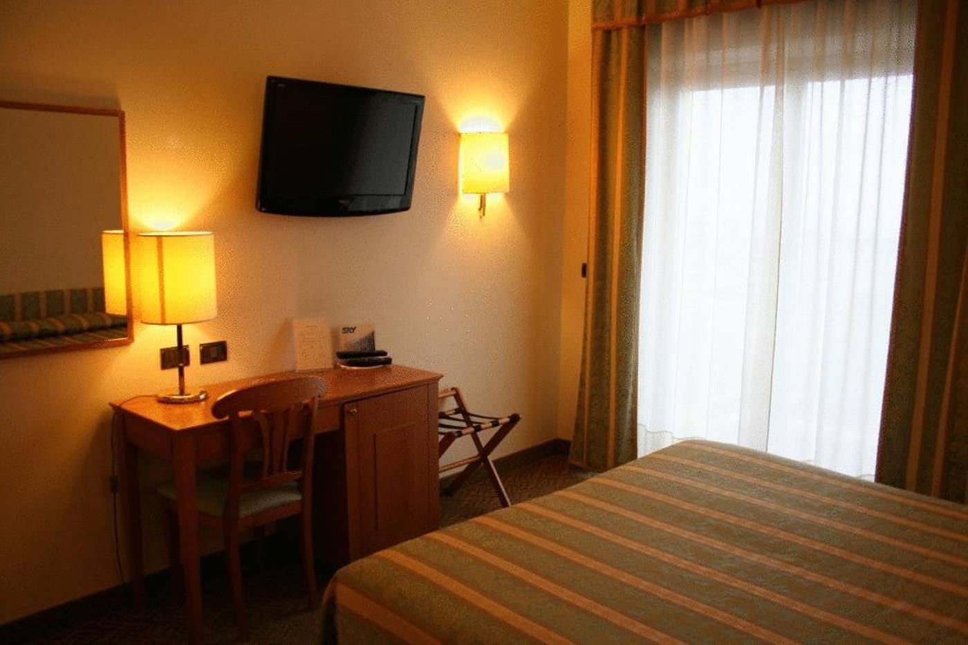 Savant-Italy-LAMEZIA TERME-Room-3