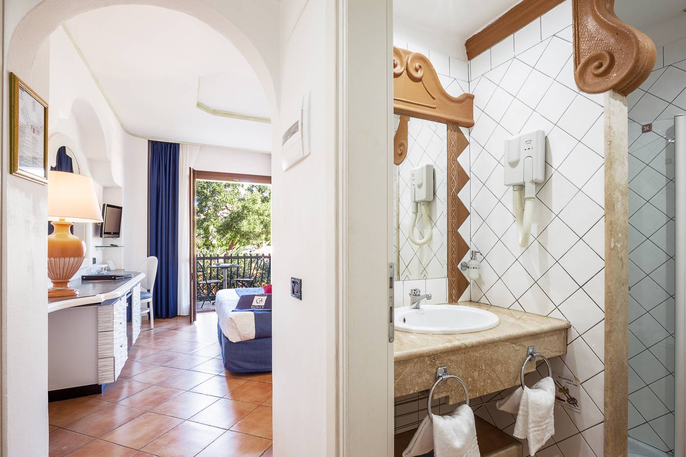 Hotel-La-Bitta-Room-9