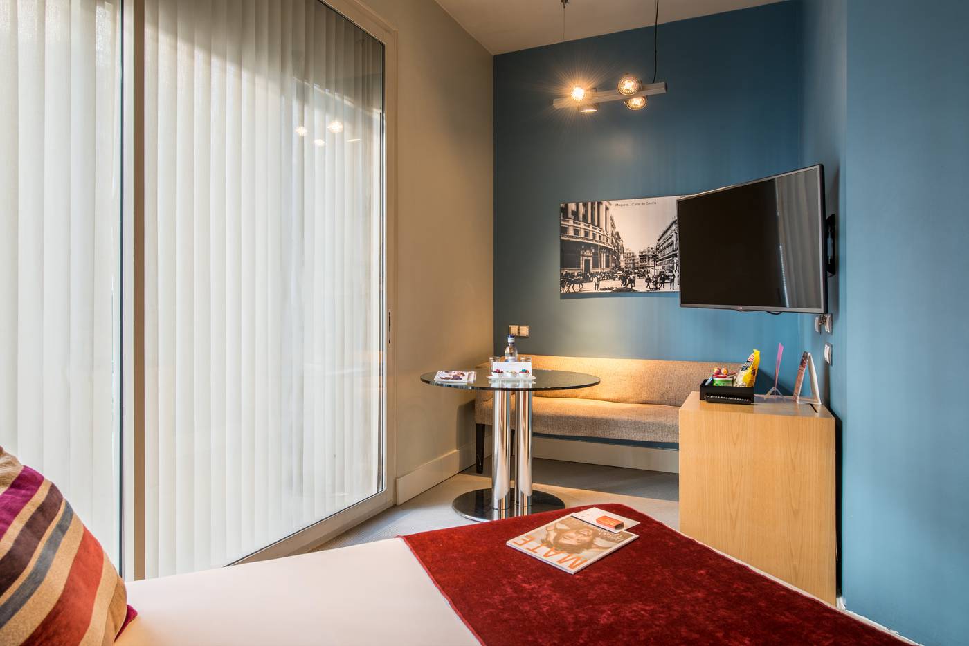 Room-Mate-Alicia-Room-21