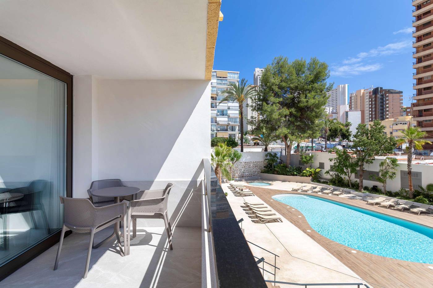 Apartamentos-Halley-Affiliated-By-Melia-Room-7