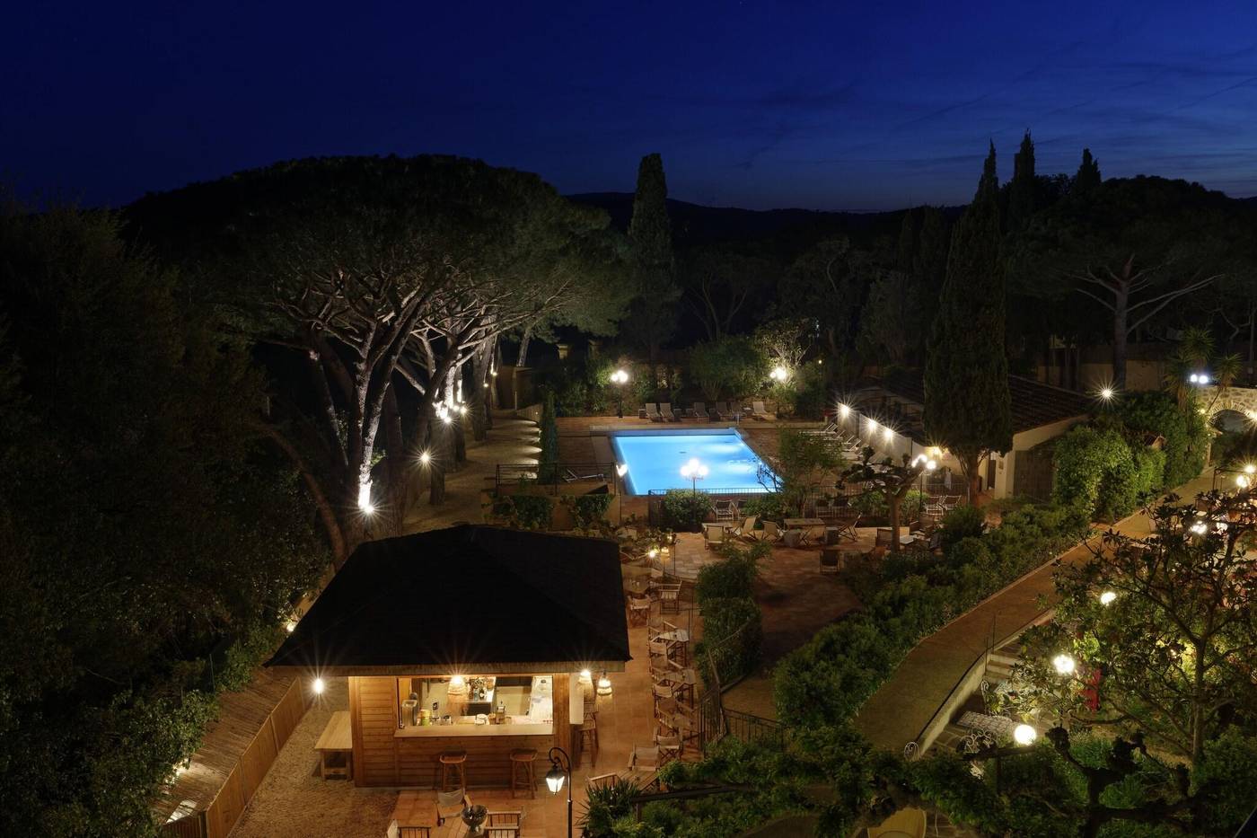 La-Ferme-D-Augustin-General-view-9