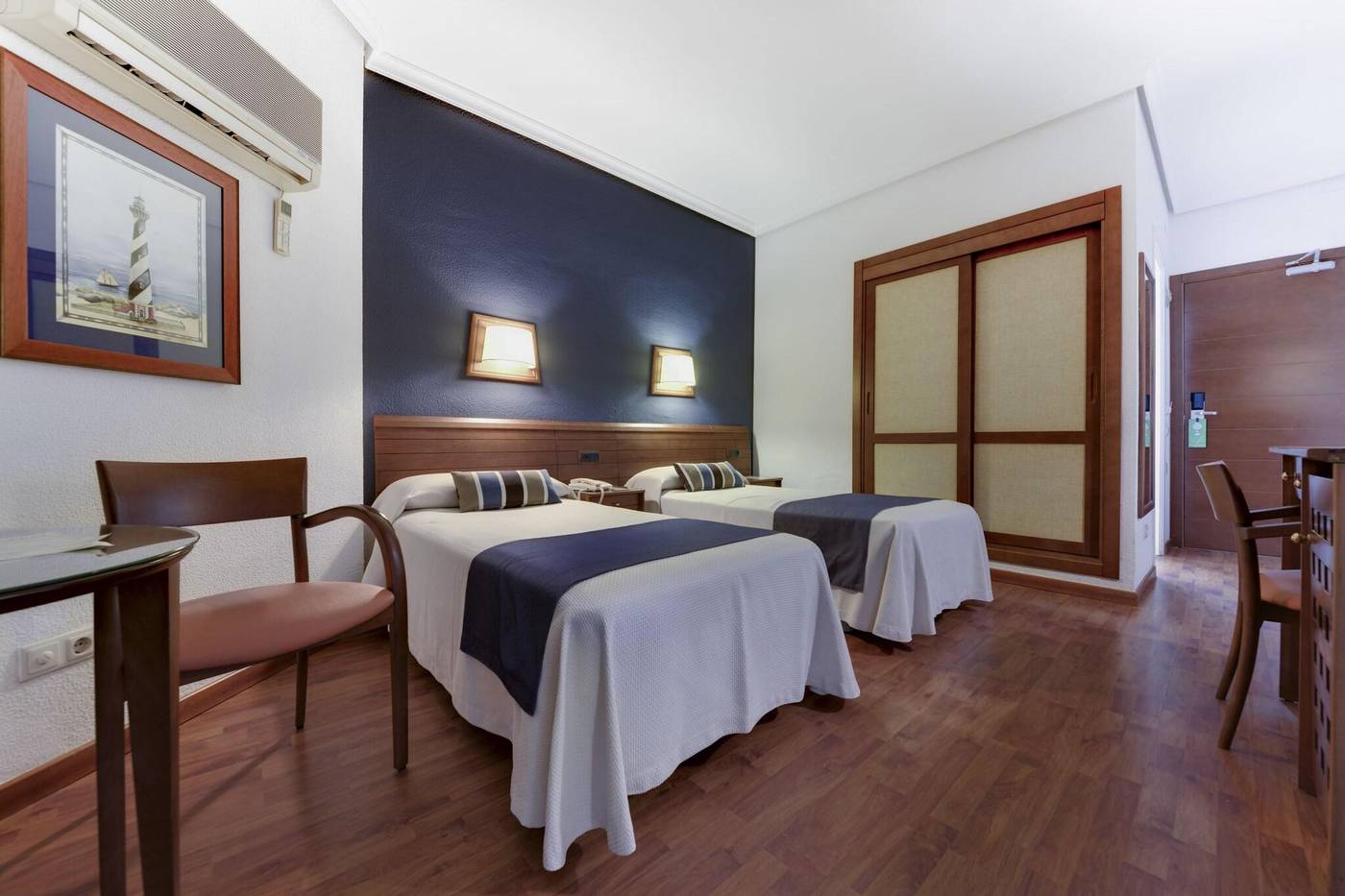 Hotel-Puertobahia---SPA-Room-30