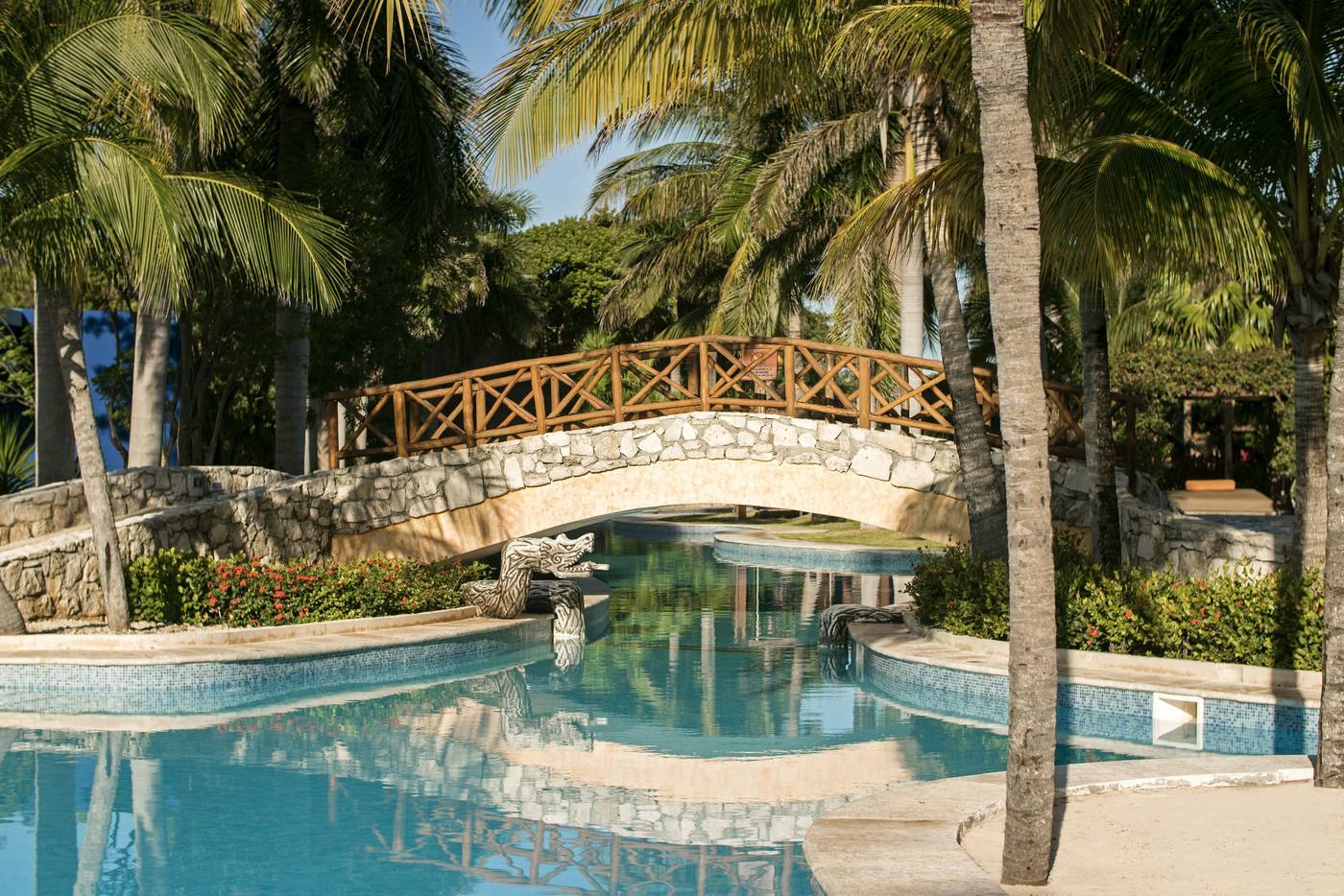 Iberostar-Paraiso-del-Mar-All-Inclusive-Pool-10