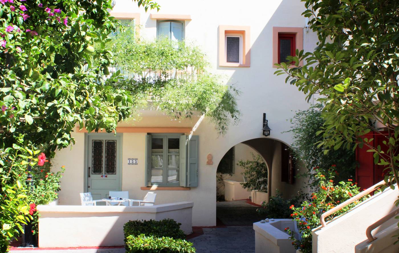 Nissia-Apartments-General-view-14