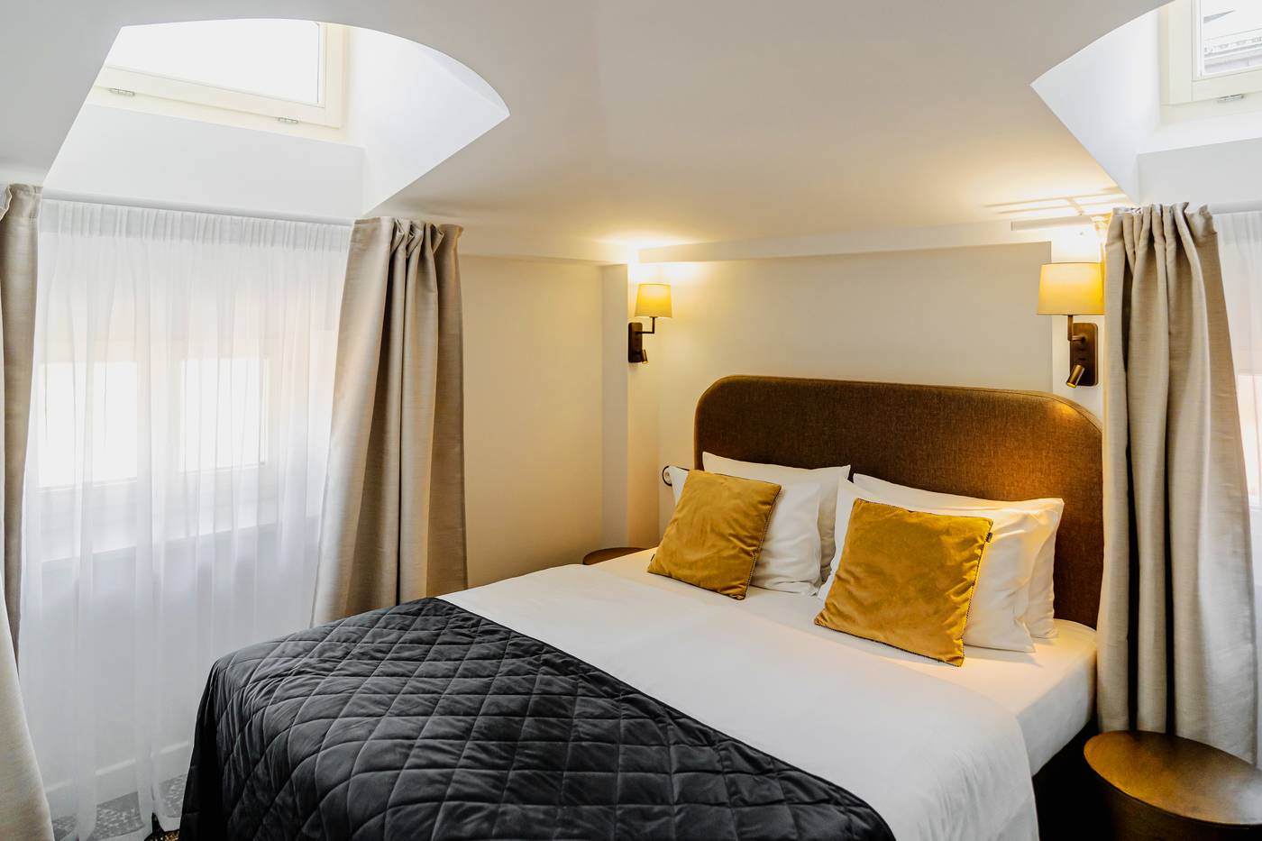 N33-Premium-Apartments-Old-Town---Destigo-Hotels-Room-9