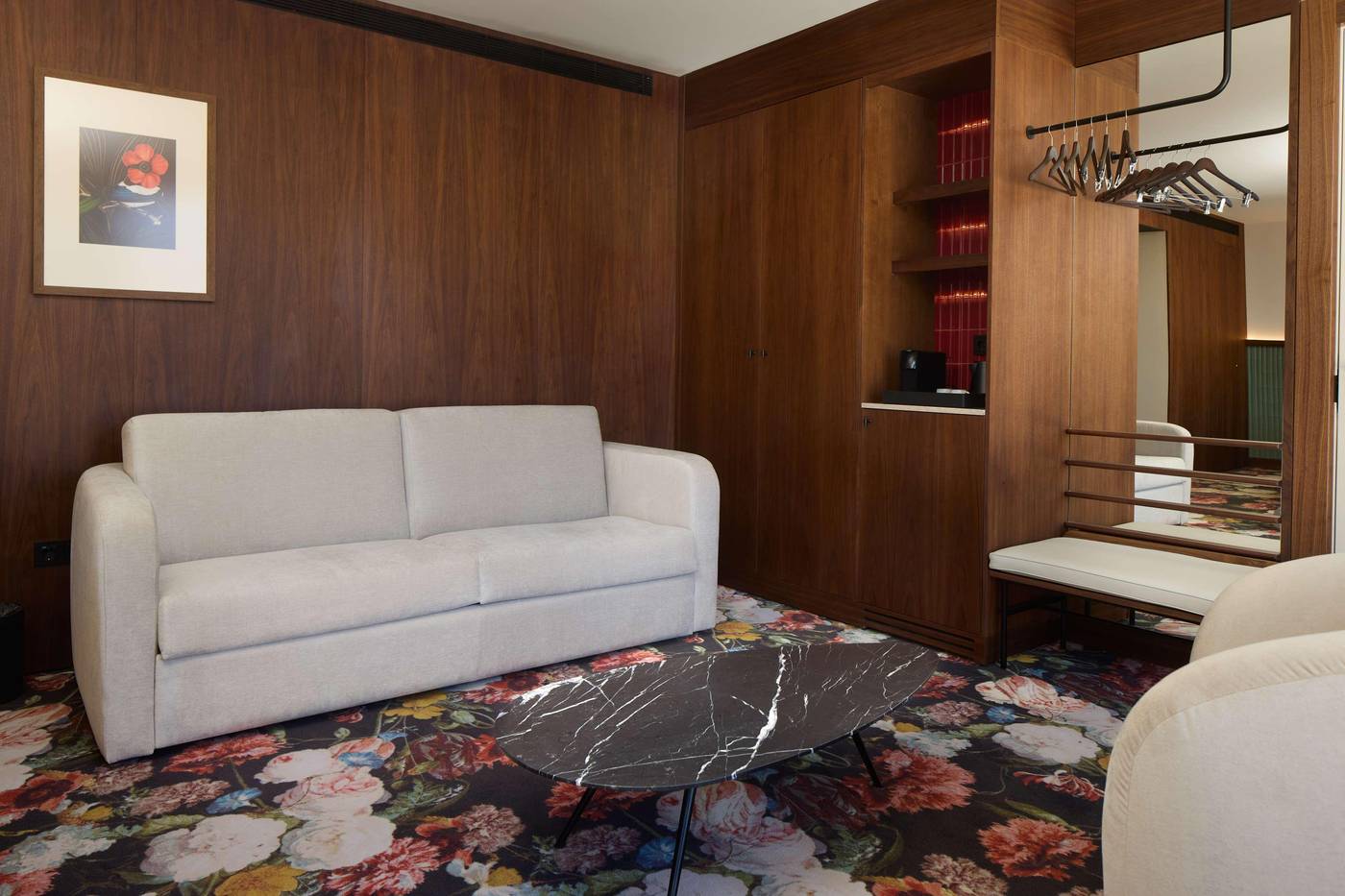 DUO-Hotel-Lisbon--Curio-Collection-By-Hilton-Room-26