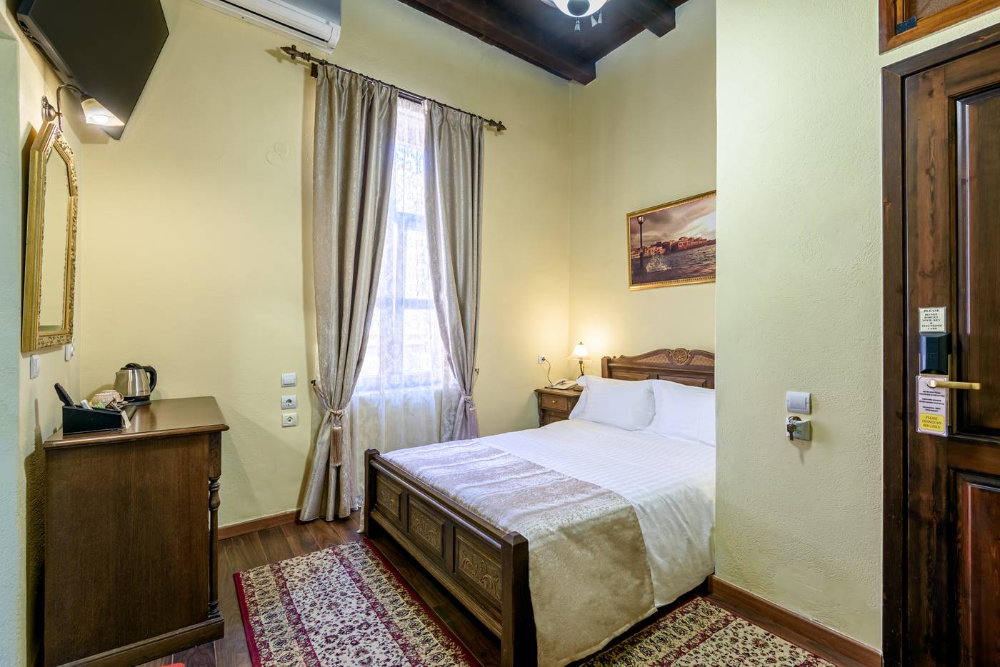 Porto-Del-Colombo-Room-17
