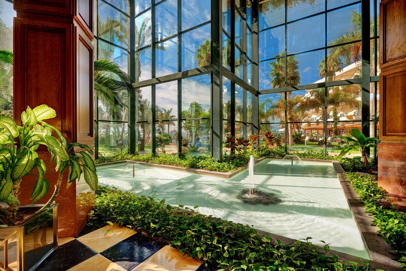 Hipotels-Natura-Palace-Lobby-51