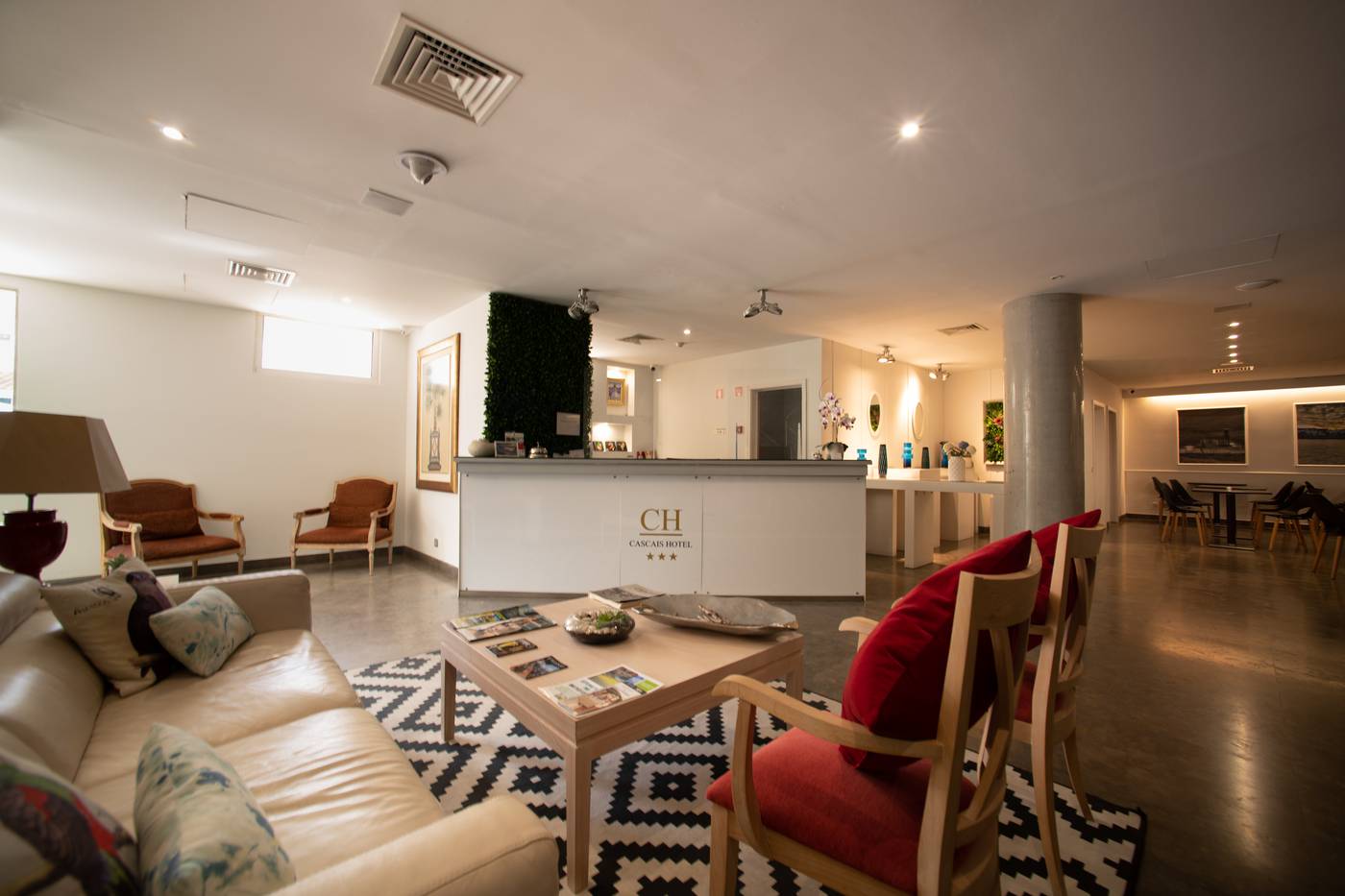 Cascais-Hotel-Lobby-5