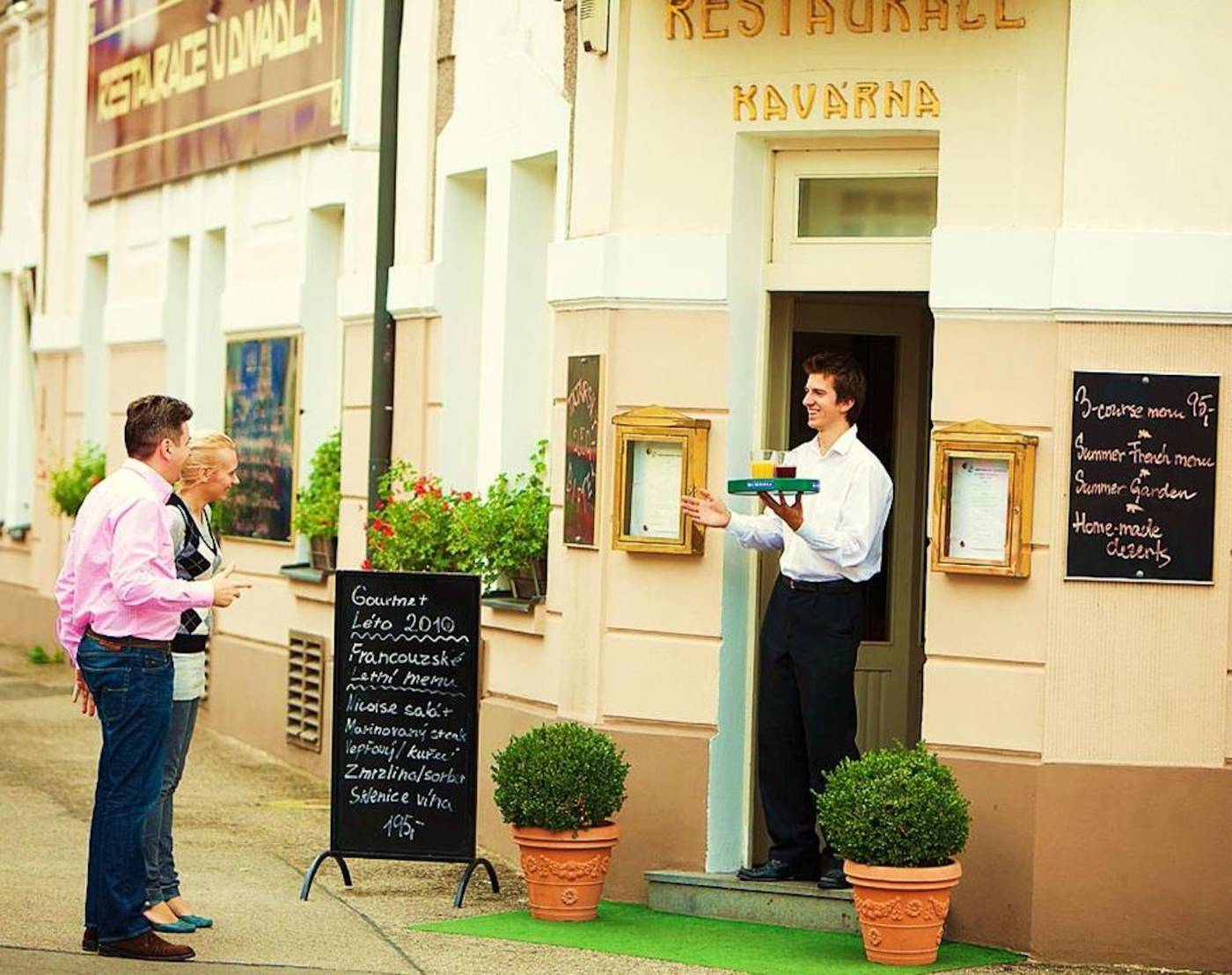 U-Divadla-General-view-10