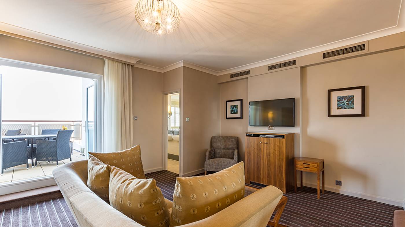 L-Horizon-Beach-Hotel---Spa-Room-21