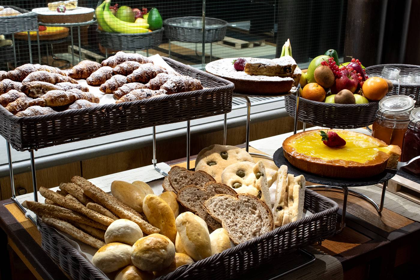 Starhotels-Tuscany-Restaurant-30